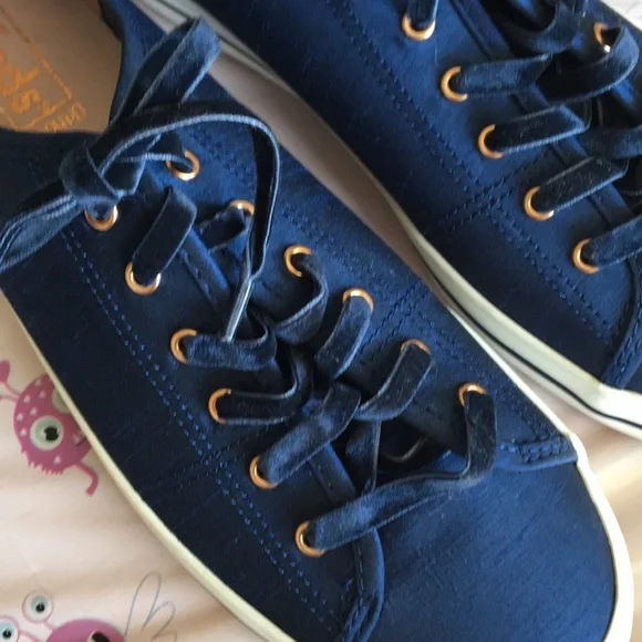 Beautiful silk navy Keds - Picture 2 of 3